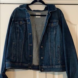 Vintage old navy dark wash jean jacket!